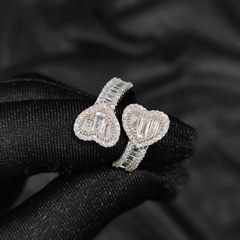 KLADOR CUSTOM BAGUETTE HEART RING