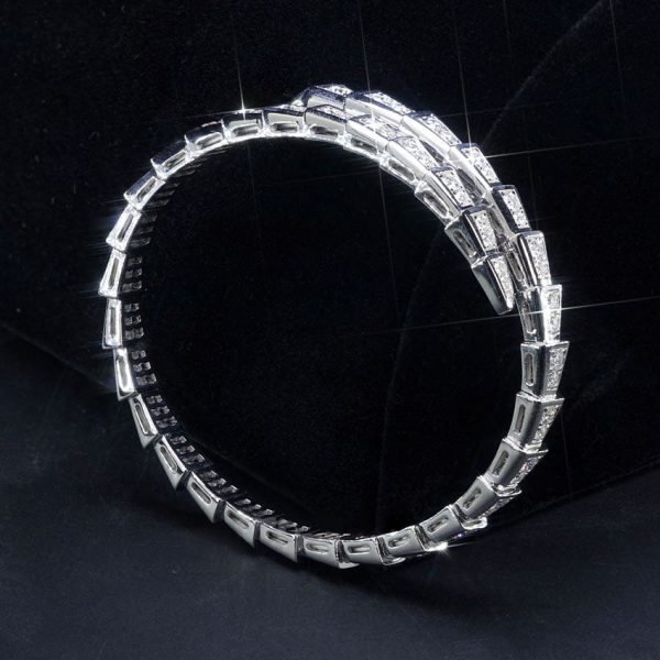 KLADOR CUSTOM SNAKE TAIL BANGLE